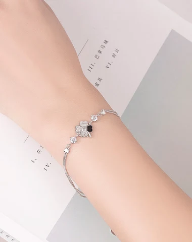 Bracelet de trèfle chanceux - 1