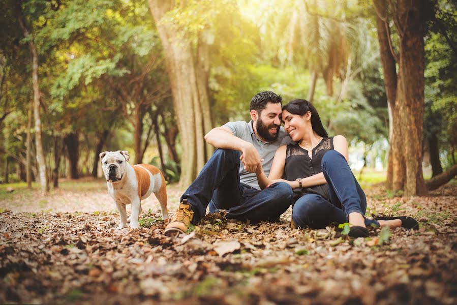 Wedding photographer Lizardo Cano (lizardo21). Photo of 3 August 2019