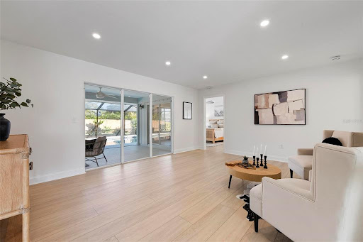 Maison avec piscine 3