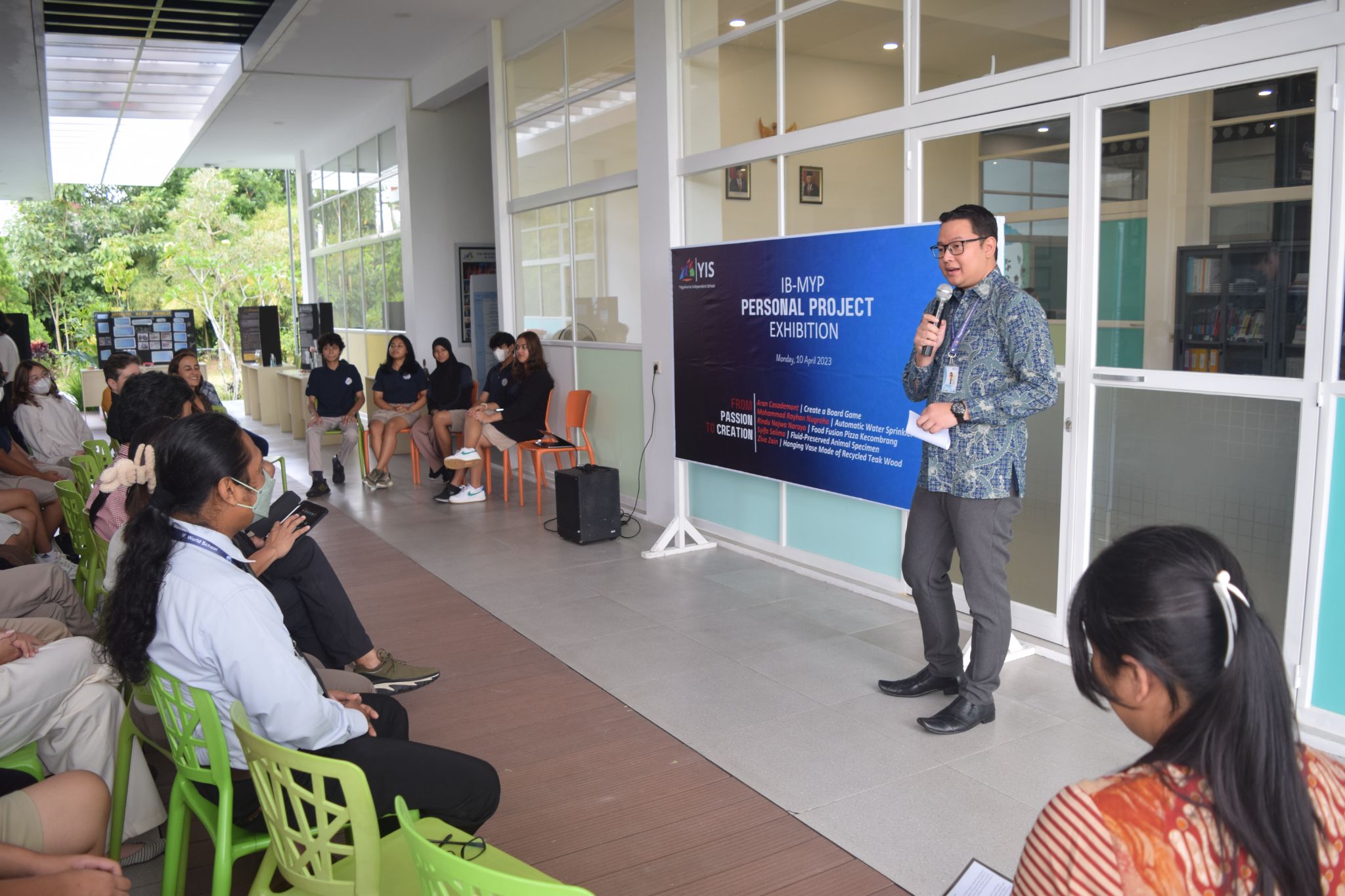 5 Siswa YIS Pamerkan Karya Kreativitas Mandiri Dalam Kegiatan Personal Project Exhibition 2023