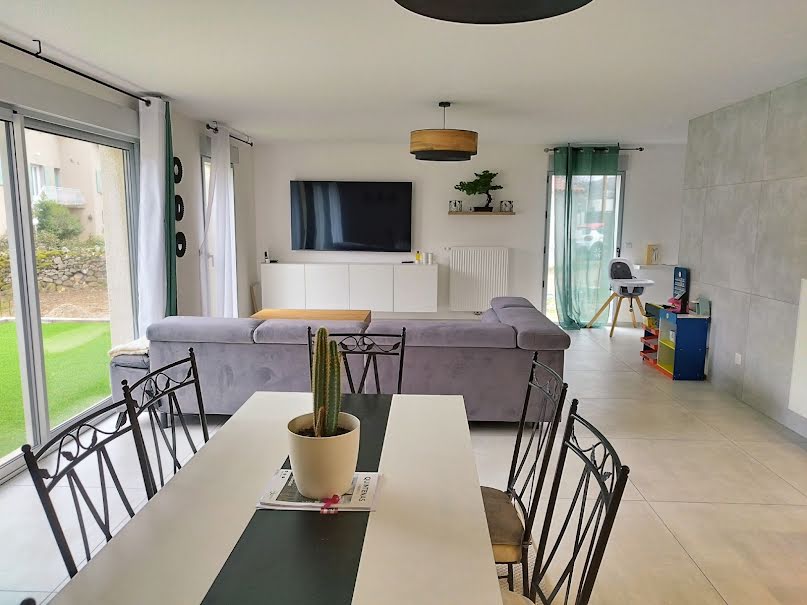 Vente maison 4 pièces 112.81 m² à Quintenas (07290), 290 000 €