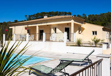 House with pool and terrace 2