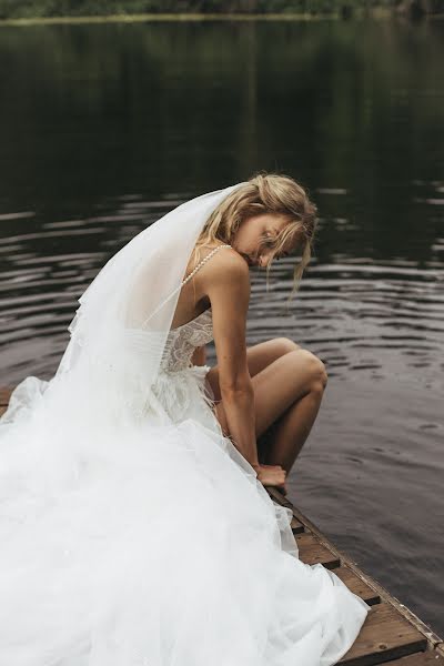 Fotografo di matrimoni Yuliya Volkova (yulifeeling). Foto del 11 gennaio 2022