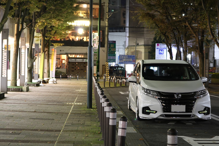 オデッセイのRC1・オデッセイ・一眼レフ・夜遊び・寒いに関するカスタム事例の投稿画像1枚目
