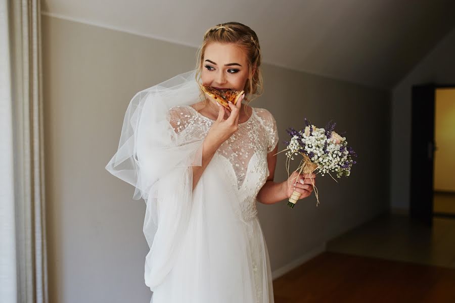 Wedding photographer Dawid Trojanowski (dawidtrojanowski). Photo of 25 April 2019