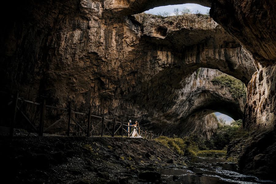 Fotograf ślubny Andreea Ionita (deeafotostudio). Zdjęcie z 4 listopada 2020