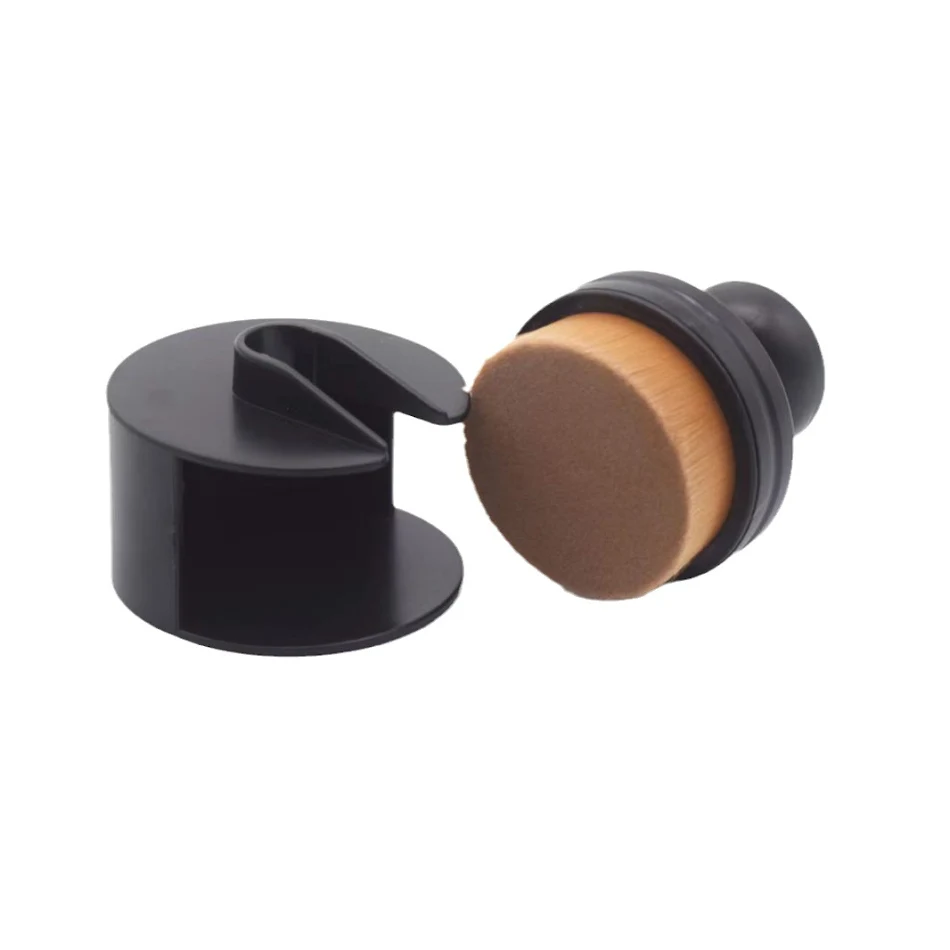 Pincel para base em pó de selo único, macio e rápido. Aplicação suave e veloz para um acabamento impecável, duradouro e com cobertura perfeita.