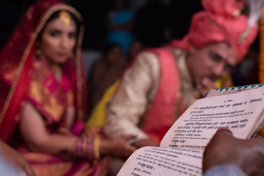 Fotógrafo de casamento Debajyoti Das (debajyotidas). Foto de 29 de março 2019