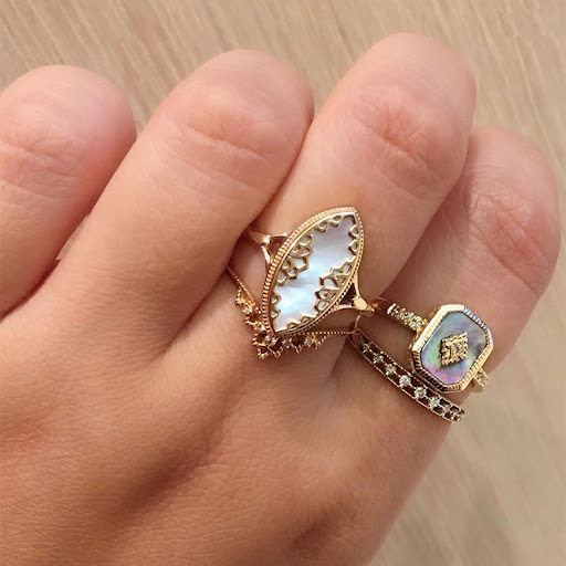 Title 3, Womens Bubble Fashion White Shellfish Ring, a ...