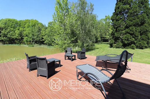 Property with pool and garden 5
