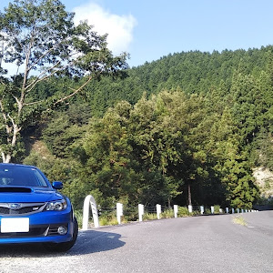 インプレッサ WRX STI GRB