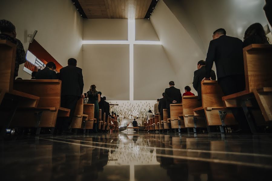 Fotografo di matrimoni Alejandro González (alexgzzph). Foto del 22 aprile 2020