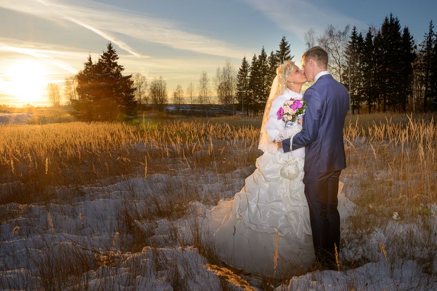 Fotógrafo de casamento Grigoriy Gogolev (griefus). Foto de 5 de junho 2015