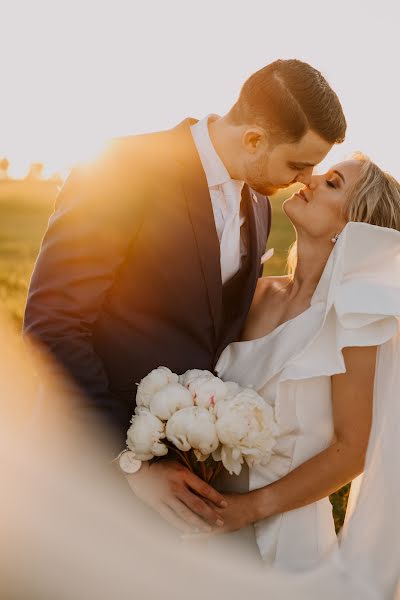 Fotógrafo de casamento Lenka Vaníčková (lenkavanickova). Foto de 21 de junho 2023