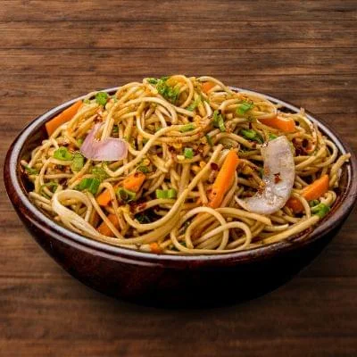 Veg Chilli Garlic Noodles Bowl