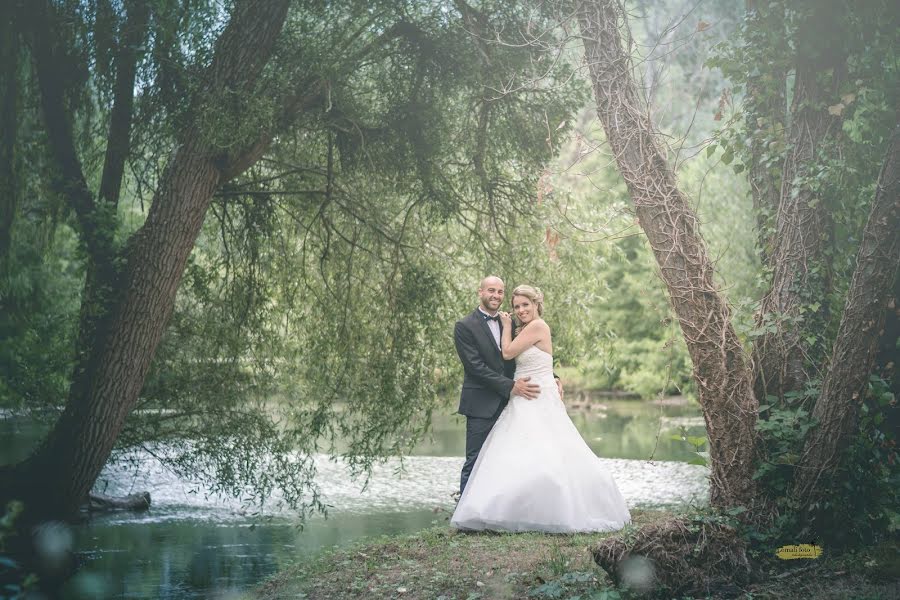 Fotógrafo de casamento Sabrina Neveu (lomalifoto). Foto de 13 de abril 2019