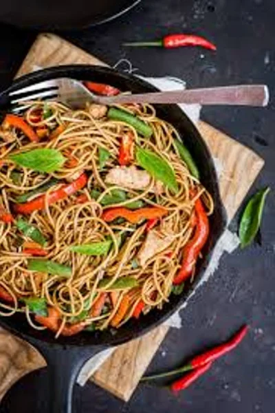 Chicken Hakka Noodles