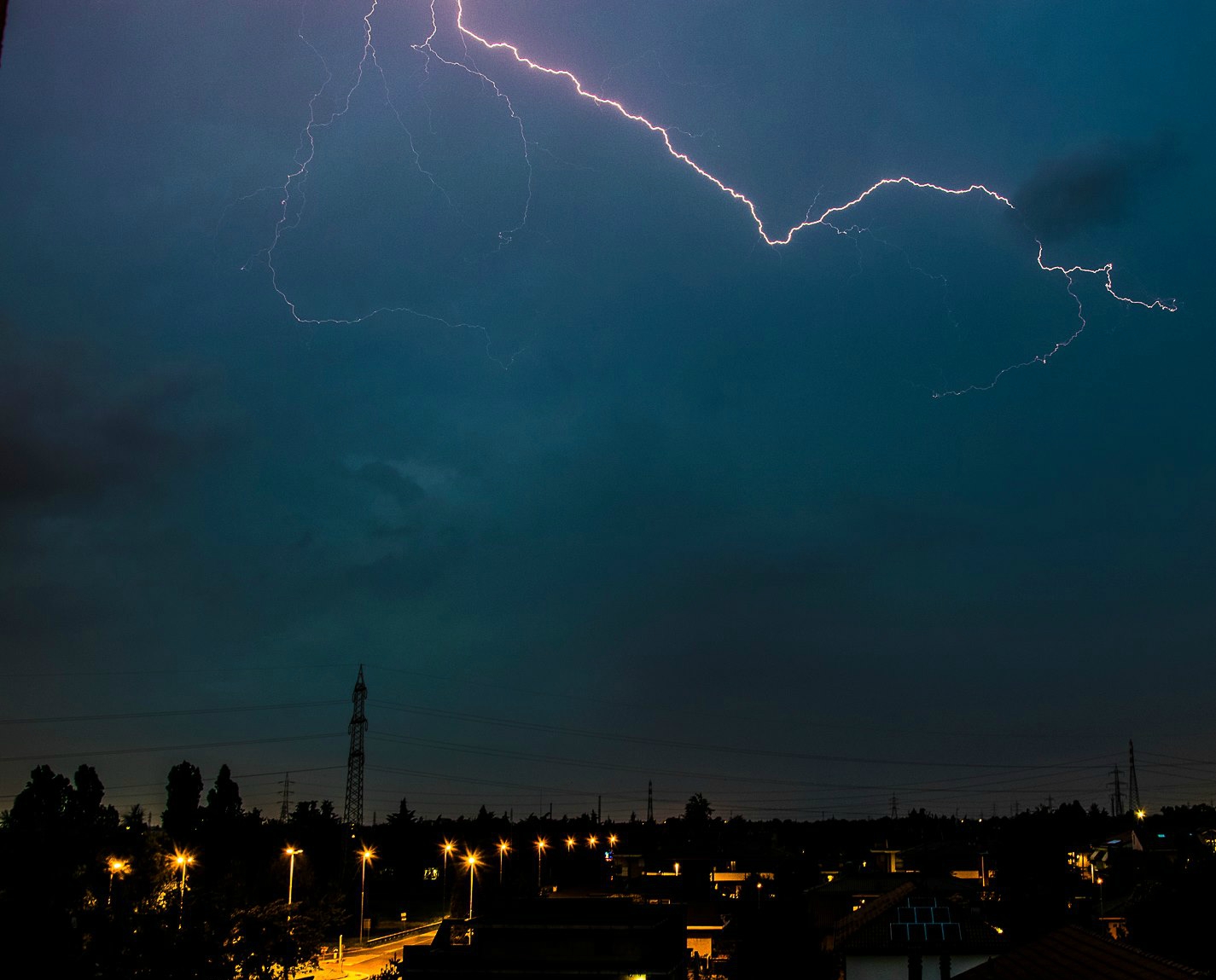 Atmosfera Notturna tempestosa di arturoaiello