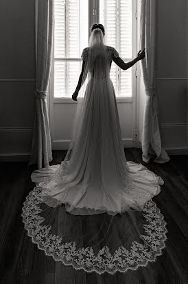 Wedding photographer Isabelle Bazin (isasouri). Photo of 14 October 2022