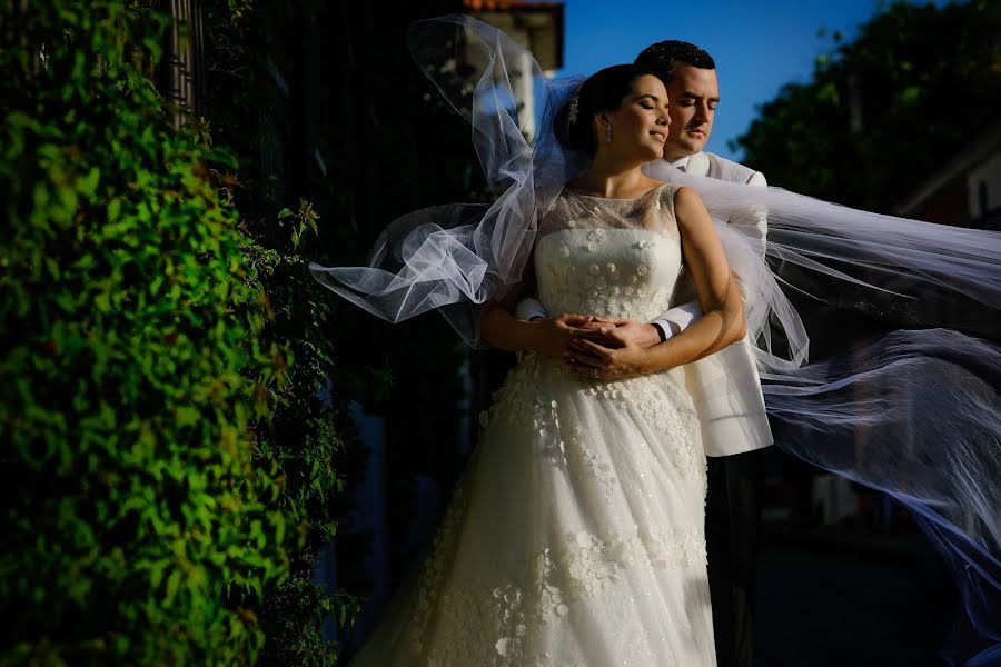 Jurufoto perkahwinan Christian Cardona (christiancardona). Foto pada 24 Jun 2019