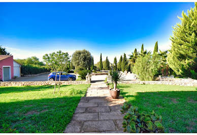 House with pool and terrace 5