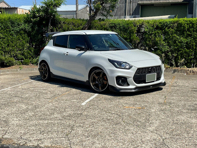 スイフトスポーツのDIY・スイフトスポーツZc33s・ADVAN Racing TC4・洗車に関するカスタム事例の投稿画像5枚目