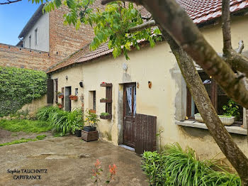 maison à Saint-Gérand-le-Puy (03)