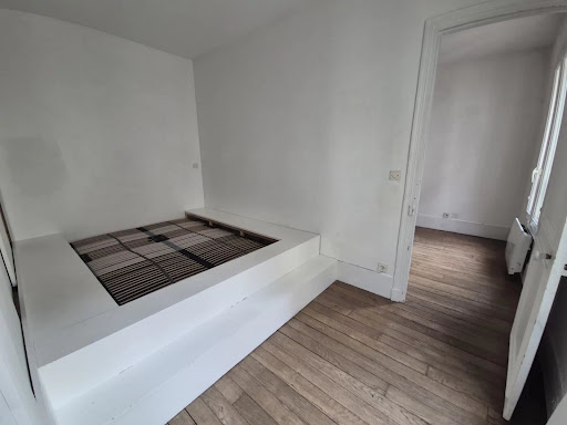 Apartment 4