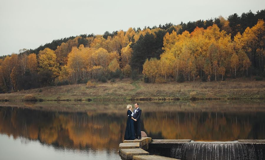 Fotógrafo de bodas Pavel Nenartovich (nenik83). Foto del 12 de octubre 2013