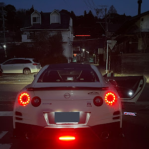 NISSAN GT-R R35