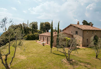 Maison avec piscine 1