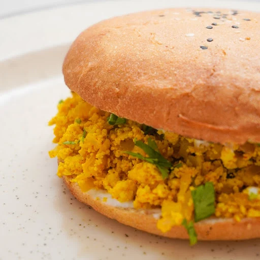 Scrambled Tofu Baked Bhaji Bun