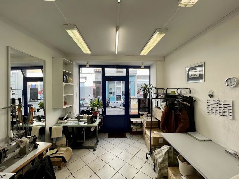 Vente locaux professionnels 3 pièces 45.46 m² à Paris 15ème (75015), 495 000 €