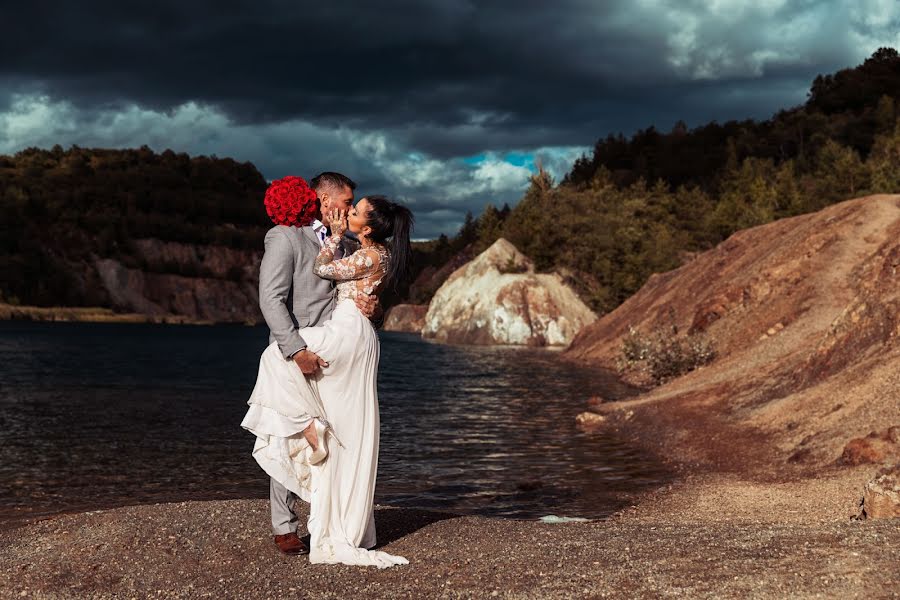 Fotografo di matrimoni Lung András (andraslung). Foto del 27 settembre 2023