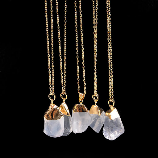 Title 3, Crystal pendant