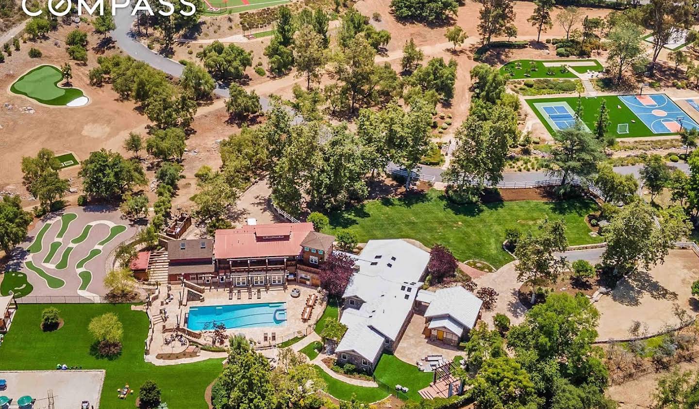 House with pool Poway