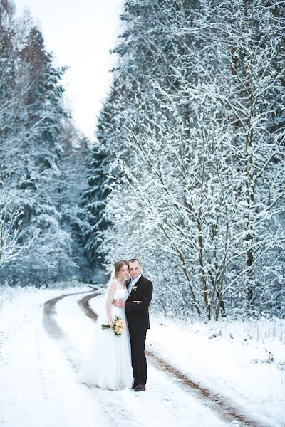 Fotógrafo de casamento Anna Medushevskaya (annmedushevskaya). Foto de 18 de janeiro 2017