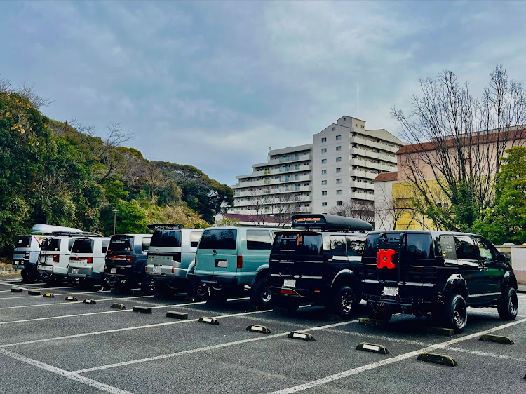 デリカD:5の初顔合わせ・初売りオフ・ムーンアイズ・本牧山頂公園・本年も宜しくお願い致しますに関するカスタム事例の投稿画像5枚目