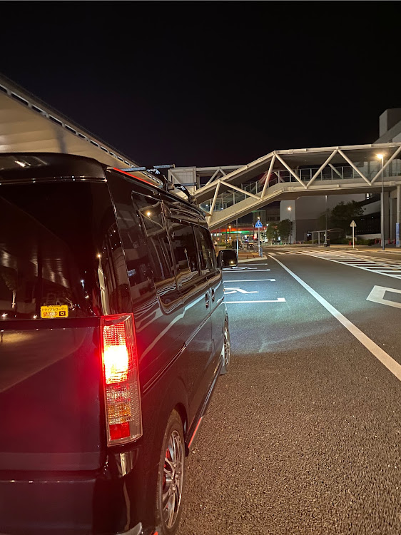 エブリイワゴンの長崎駅都会に見える・夜に撮影・愛犬に関するカスタム事例の投稿画像4枚目