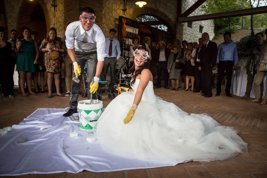 Fotógrafo de casamento Dino Zanolin (wedinpro94). Foto de 2 de setembro 2014