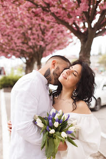 Fotografo di matrimoni Yuliya Dubina (yuliadybina). Foto del 10 aprile 2022