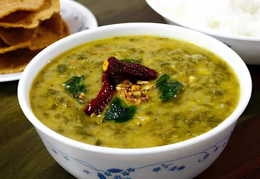 Palak Dal Khichdi - Healthy