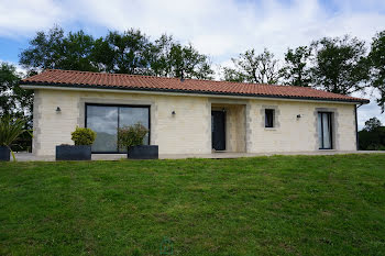 villa à Saint-Martin-de-Fressengeas (24)