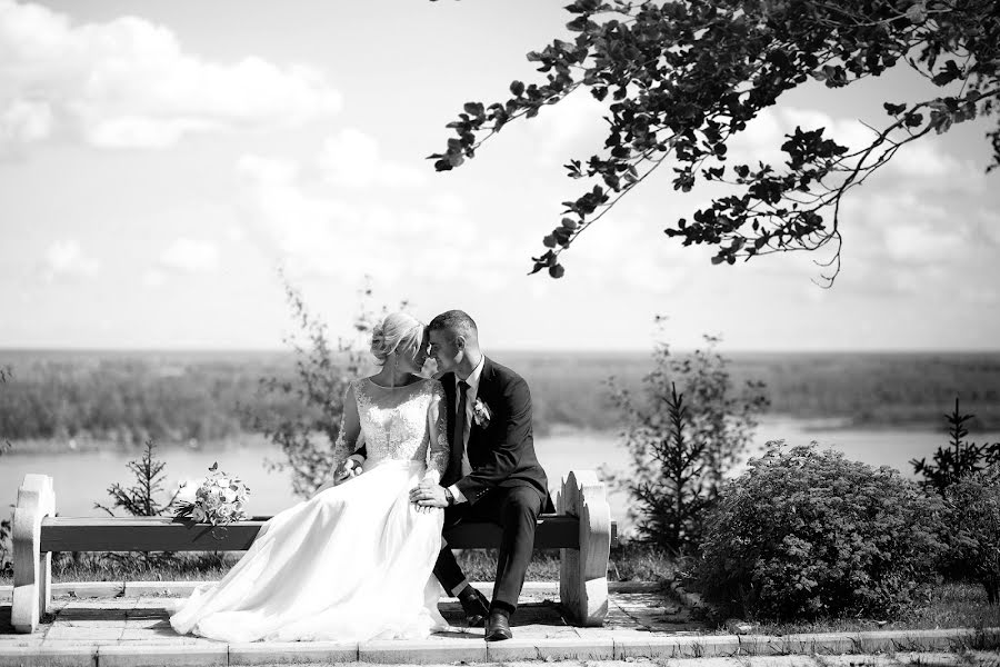 Fotografo di matrimoni Evgeniy Tatarkin (tatarkinevgen). Foto del 12 maggio 2020