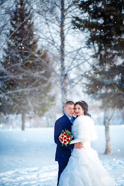 Wedding photographer Sergey Naugolnikov (imbalance). Photo of 5 February 2017