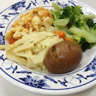 雙連街魯肉飯