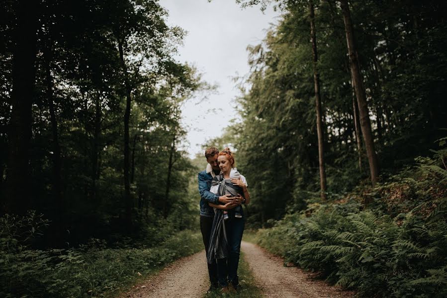 Photographe de mariage Nikola Baron (nbborntocreate). Photo du 10 novembre 2021