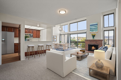 Apartment with pool 1