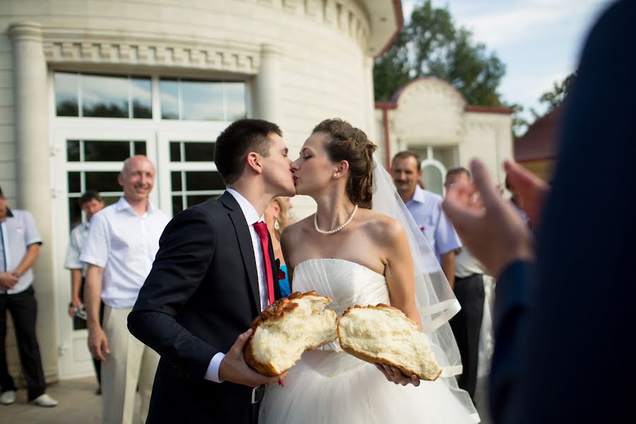 Wedding photographer Aleksey Kim (offlaw). Photo of 24 March 2015