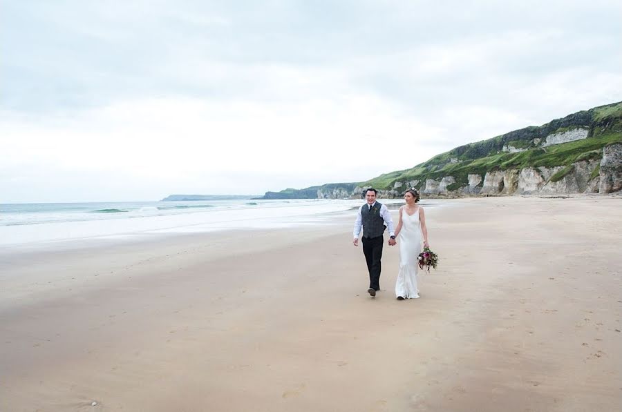 Wedding photographer Collette O'neill (collette). Photo of 1 July 2019